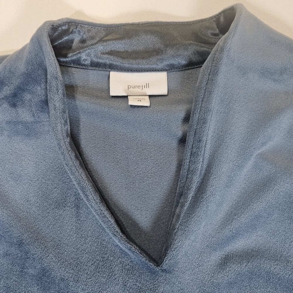 Pure Jill Velour Top Womens Size XS‎ Blue V-neck